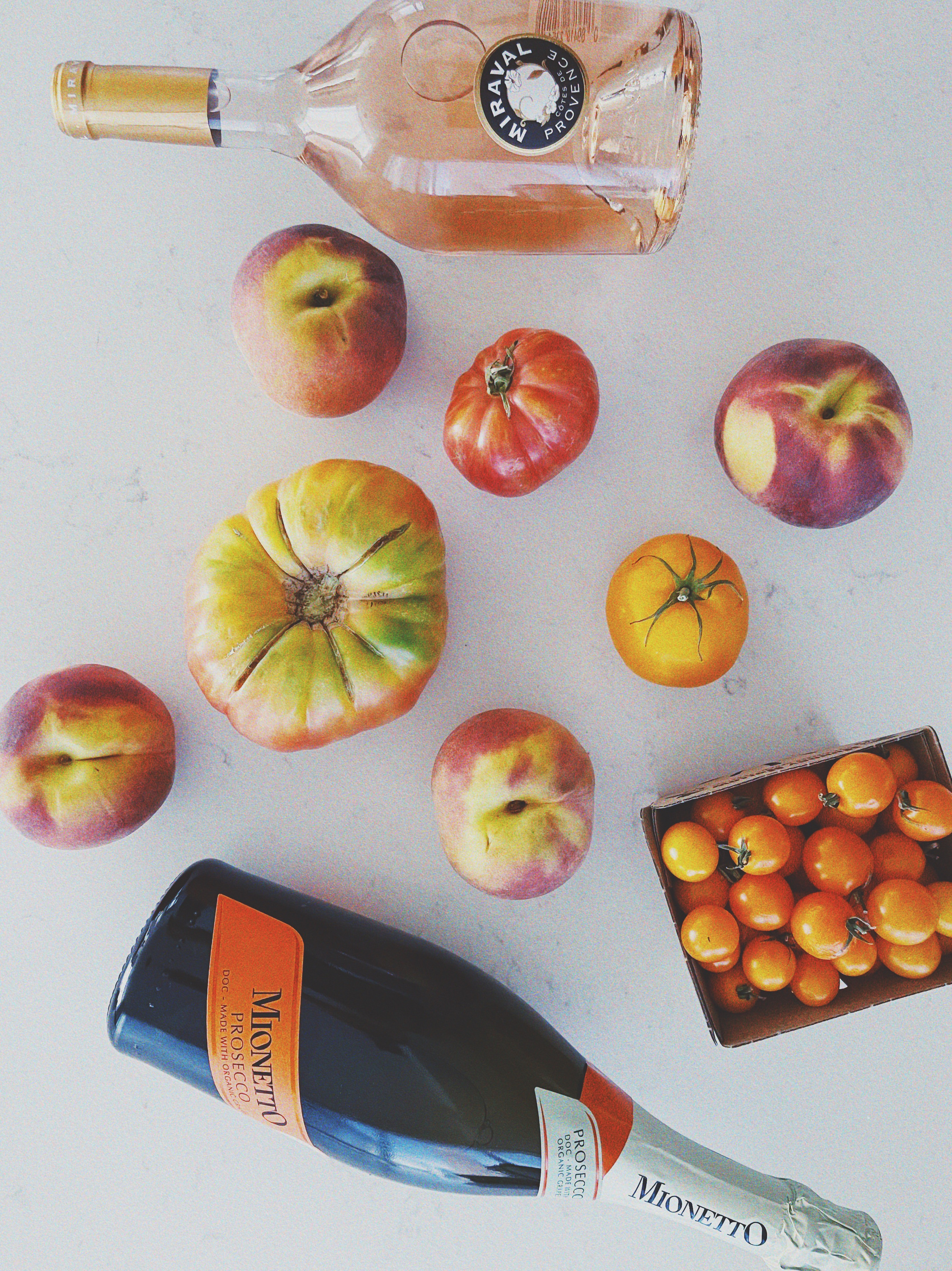 pairing wine with peaches and tomatoes